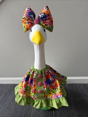 NEW 23” Porch Goose Dog Outfit with Bow